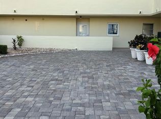 4725 Cove Cir APT 104, Saint Petersburg, FL 33708