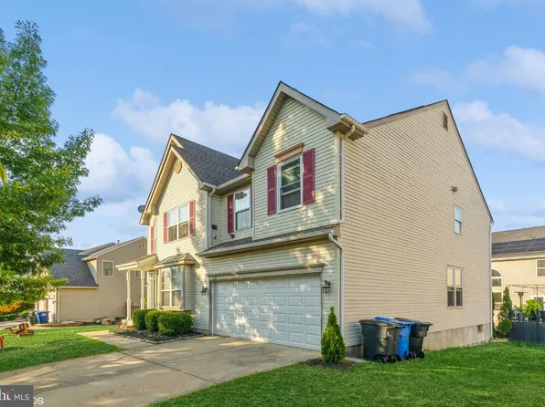 34 Inverness Dr, Delran, NJ 08075