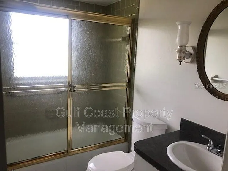 2125 Pueblo Cir #V-7 — Photo 17