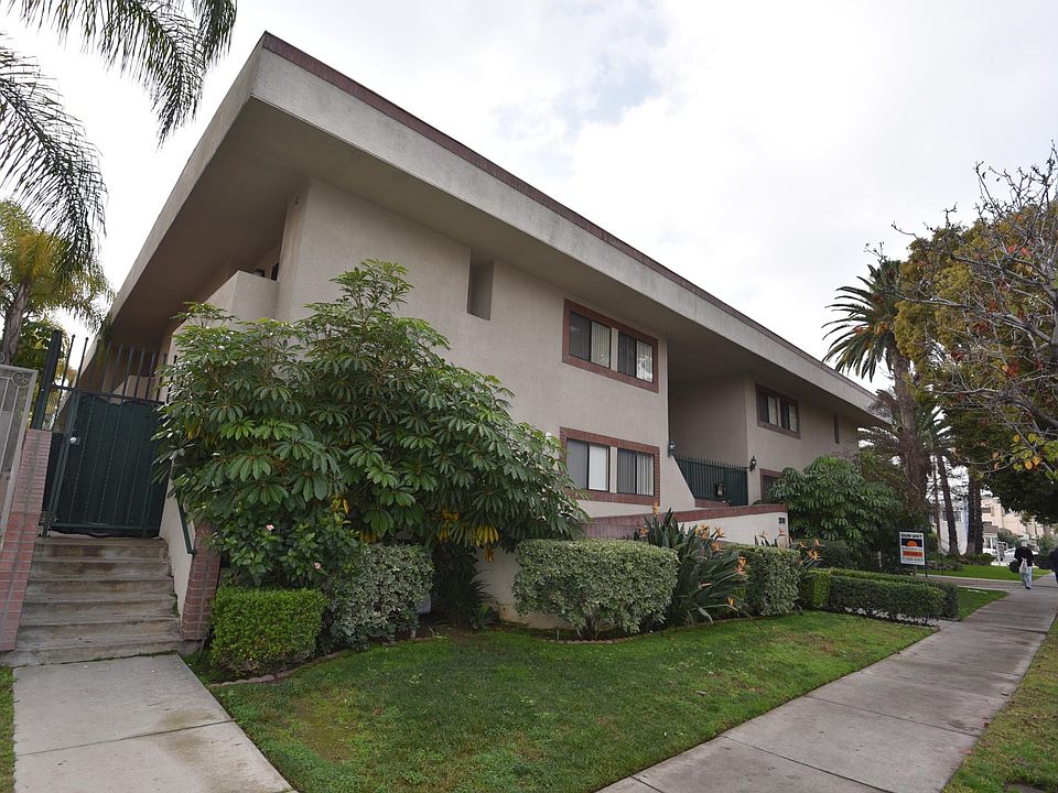 1st image of 370 W Wilson Ave #214