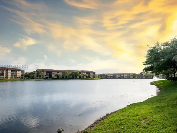 850 SW 138th Ave APT 411D, Pembroke Pines, FL 33027