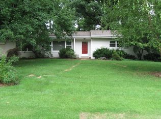 10053 Briarwood Dr, Saint Louis, MO