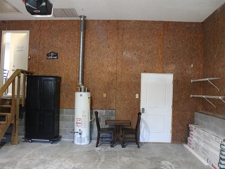 1101 Woodbine Rd — Photo 33