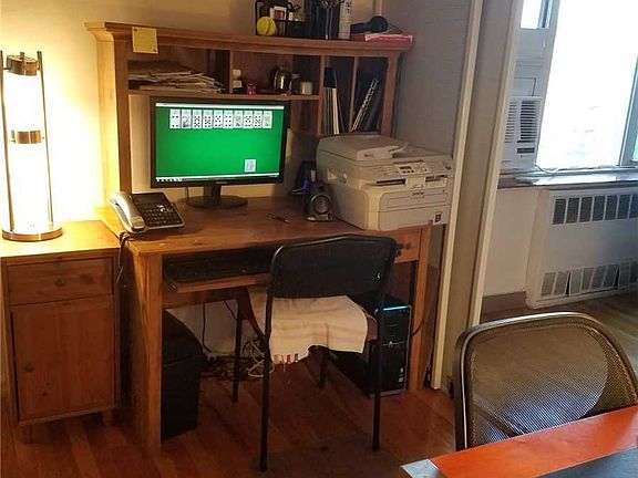 4th image of 18-50 211th St APT 5E
