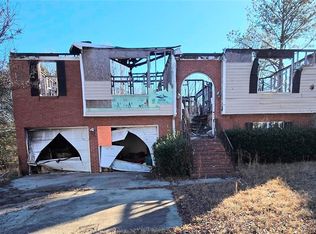 6406 Castle Court Way, Lithonia, GA
