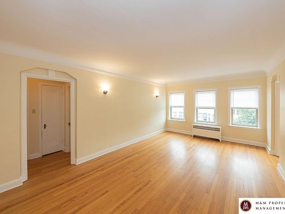 2nd image of 1035 Washington Blvd #1045-1N