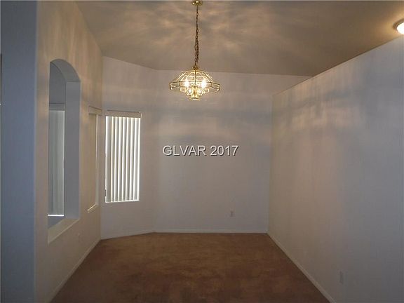 3rd image of 8544 Highland View Ave