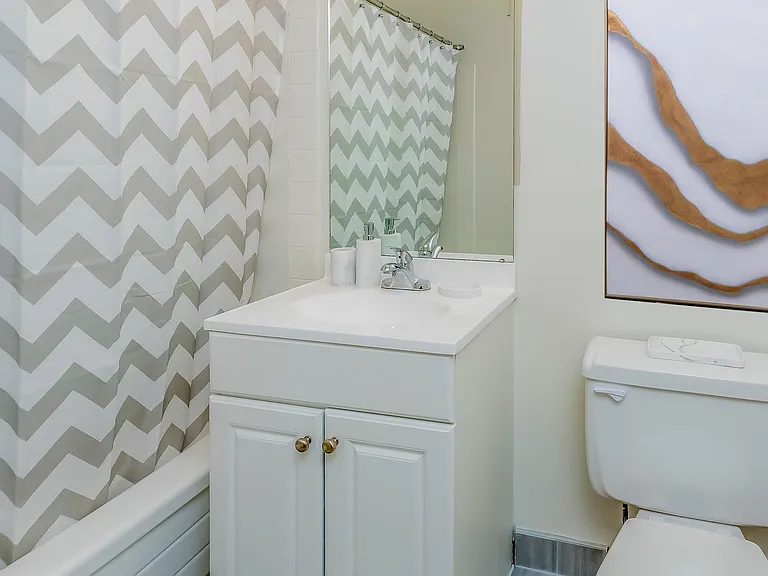 22 Munroe Pl — Photo 13
