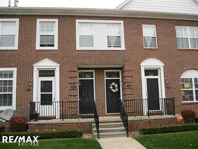 1st image of 14405 N Vauxhall Dr