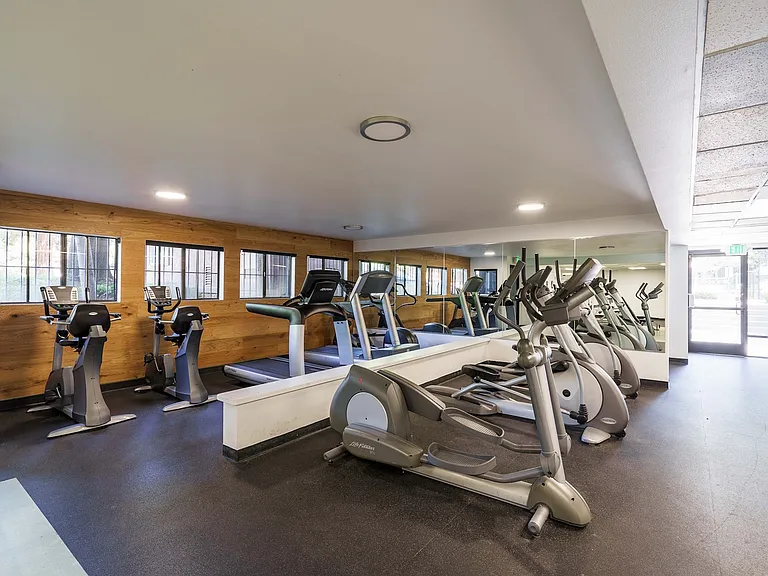 Fitness center | Creekwood | Apartments For Rent In Hayward CA