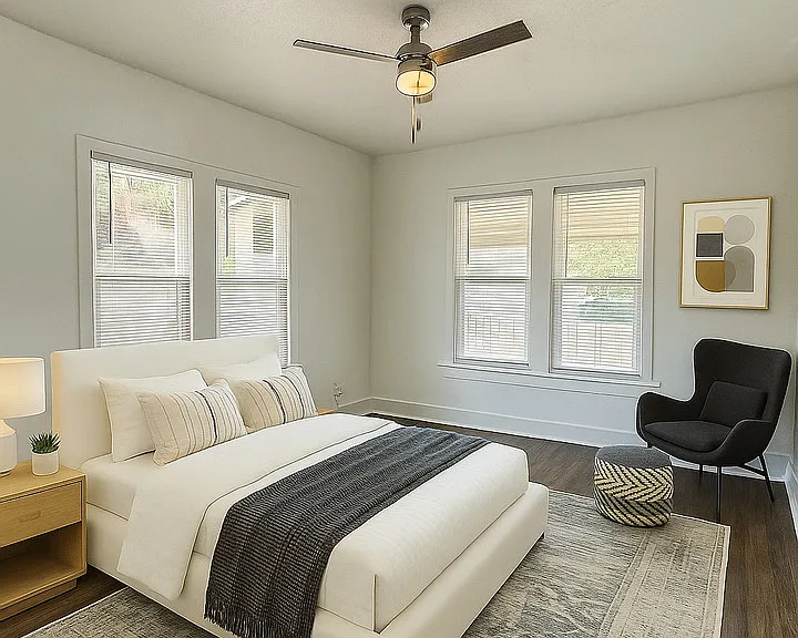 935 W Ridgewood Ct — Photo 4