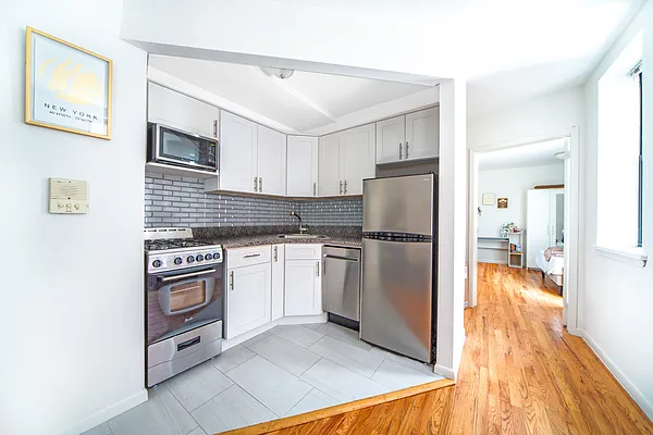 Rented by The Agency | media 6