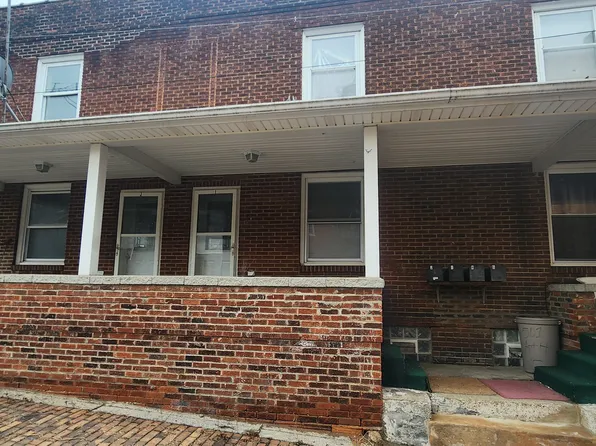 501 Jackson Ave, Vandergrift, PA 15690