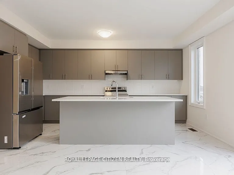 26 Wesley Brooks St — Photo 11