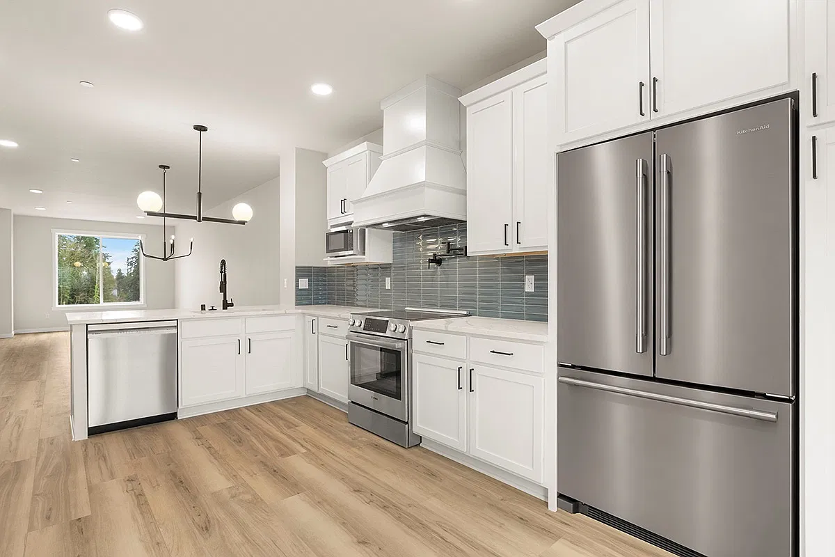 3 bed, 3.5 bath, 1735 sqft, $3,395 — Photo 1