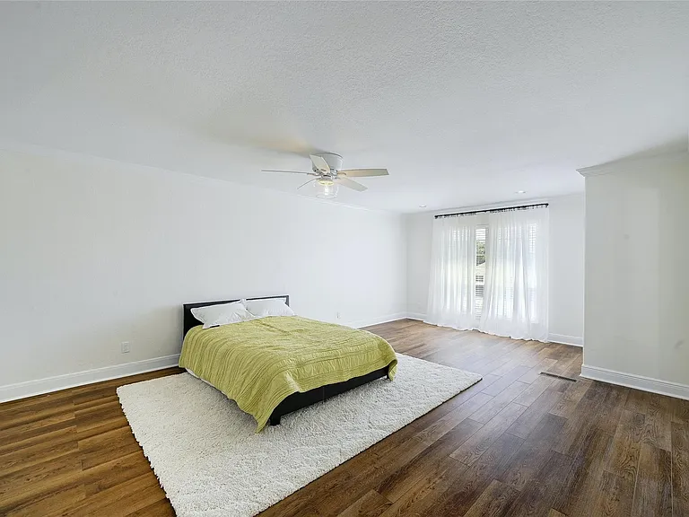 410 Hi Cir W — Photo 16