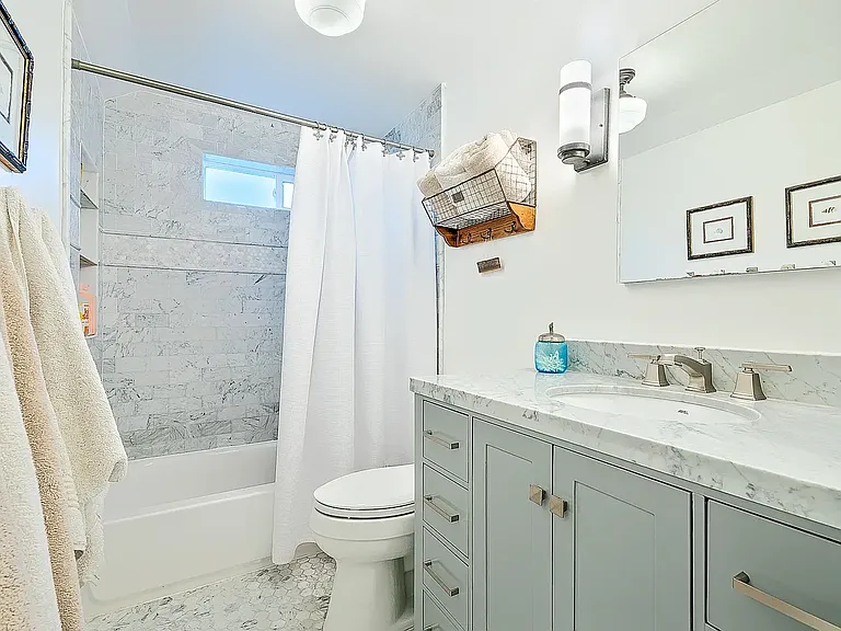 1885 Pariva Dr — Photo 21