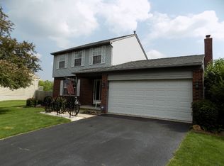 2179 Shirlene Dr, Grove City, OH
