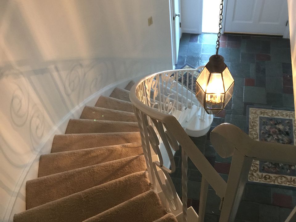 open foyer area