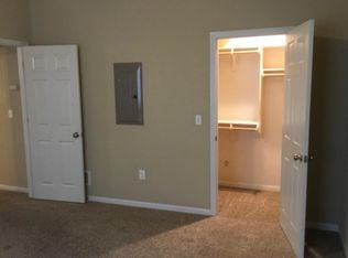 108 Logan St #108, Leavenworth, KS 66048
