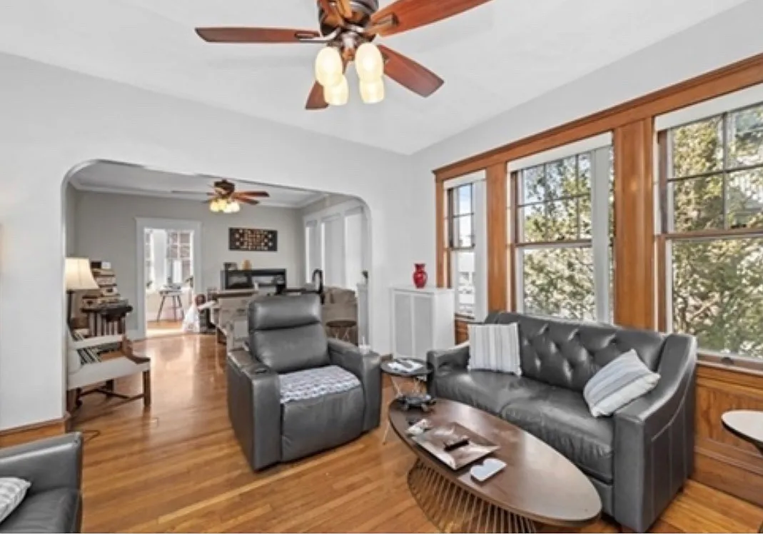 3 bed, 1400 sqft, $3,275 — Photo 4