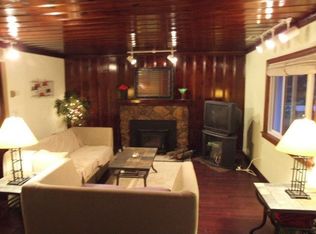 90 Shawondassee Dr, Timberlake, OH 44095