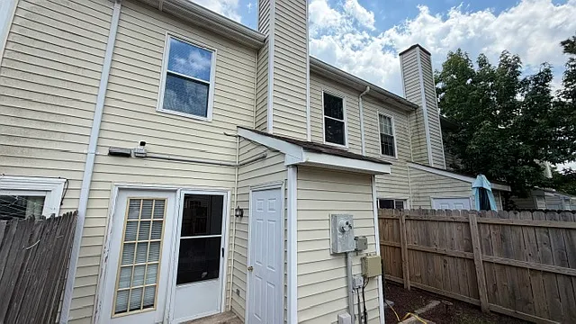 4704 Padma Ct — Photo 32