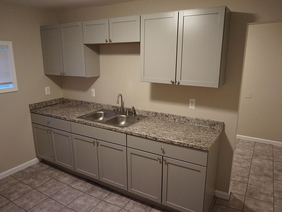 29619 Hazelwood St, Inkster, MI 48141 Zillow