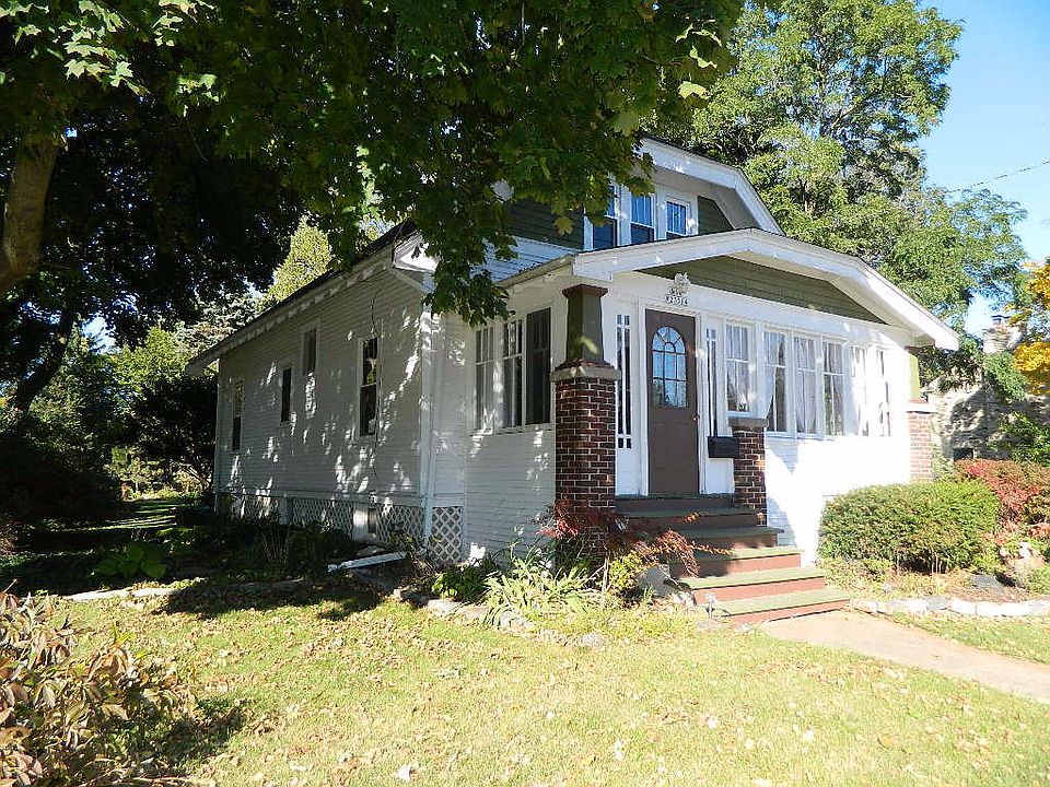 1st image of N64W23514 Main St