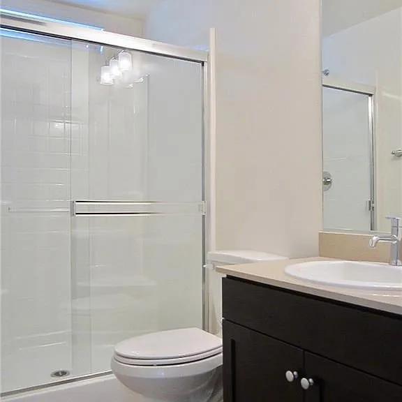 344 N Fenimore Ave — Photo 9