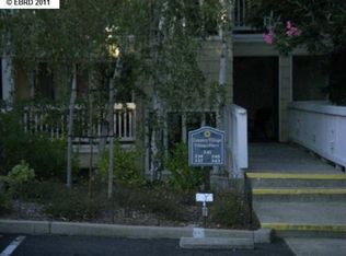237 Village Pl, Martinez, CA 94553