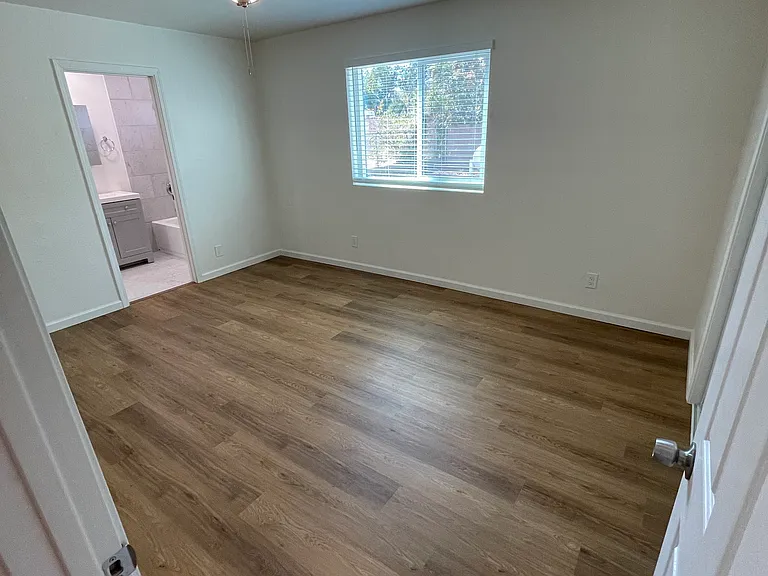 4009 Lake Isabella Blvd #3 — Photo 11