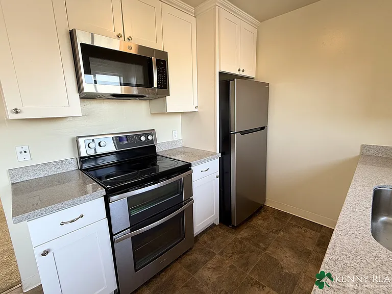 667 Baden Avenue MF01 - 106 — Photo 7