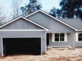 239 Settle Ave, Campobello, SC 29322