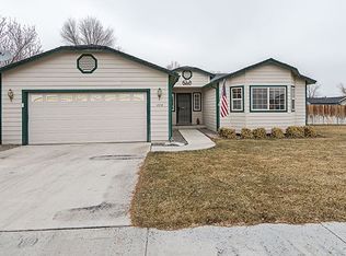 494 Nader Way, Fernley, NV 89408