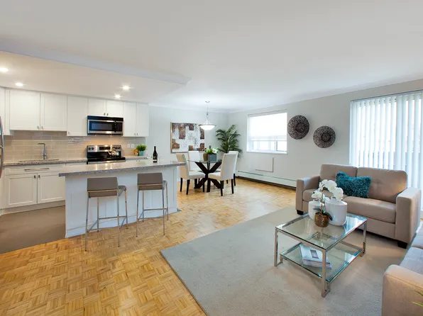 2300 Marine Drive Apartments