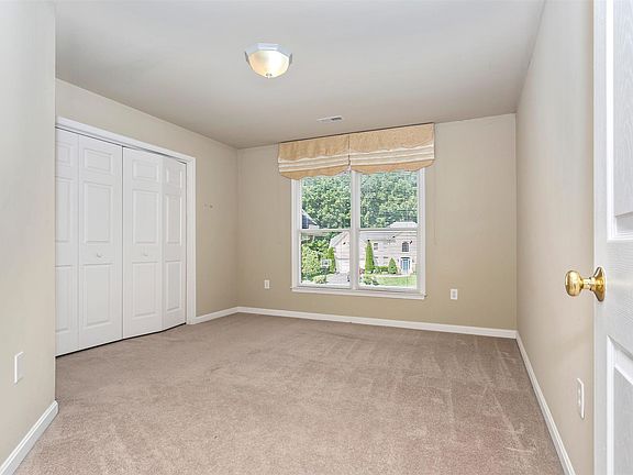 2nd image of 11502 Woodview Ct