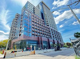 28 Ann St #2207, Mississauga, ON L5G 3G1