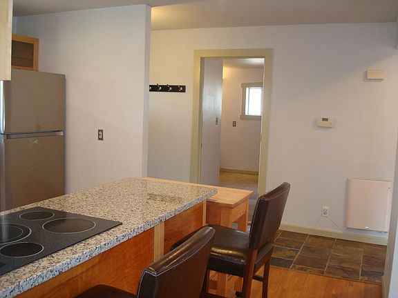 5th image of 1818 Hardman Ave