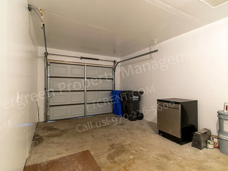 2439 Clearview Ave — Photo 19