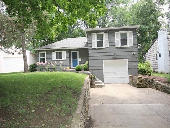 2nd image of 6025 Robinson Ln