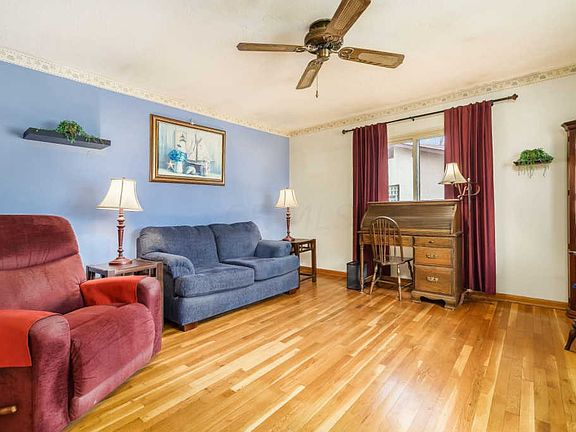 4th image of 6235 Parkdale Dr