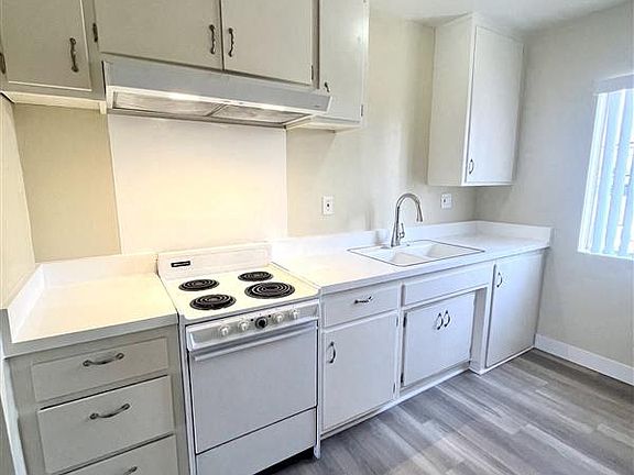 5th image of 1230 W Hillandale Ave #B