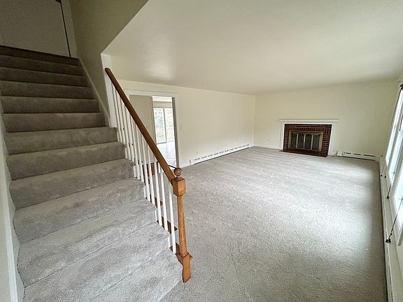 2nd image of 75 Marlboro Rd