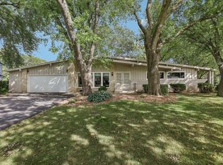 9136 N Alpine Ln, Brown Deer, WI 53223