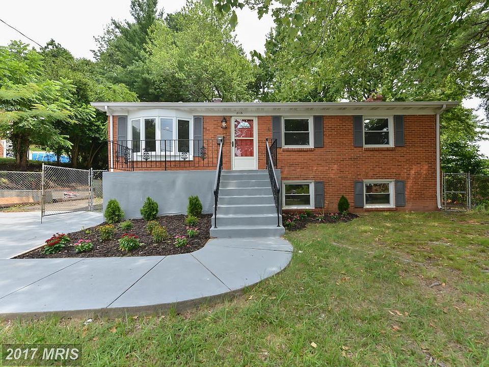 1st image of 2116 W Longview Dr