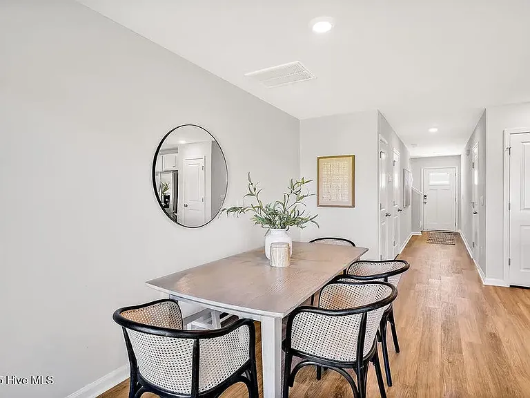 Dining area (model for layout)