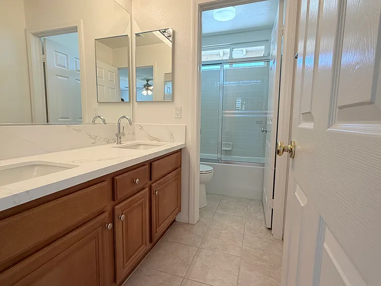 31444 Pennant Ct — Photo 7