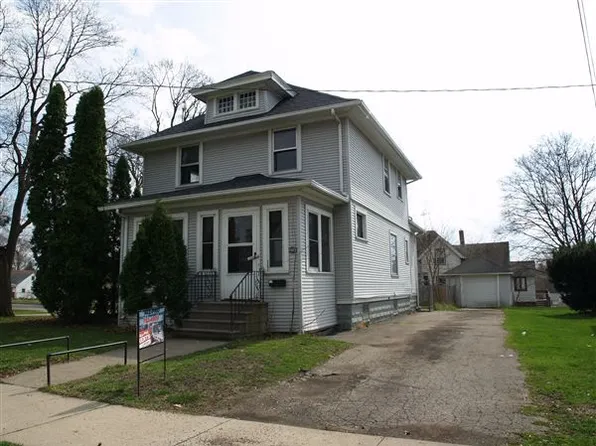 1613 Pringle Ave, Jackson, MI 49203