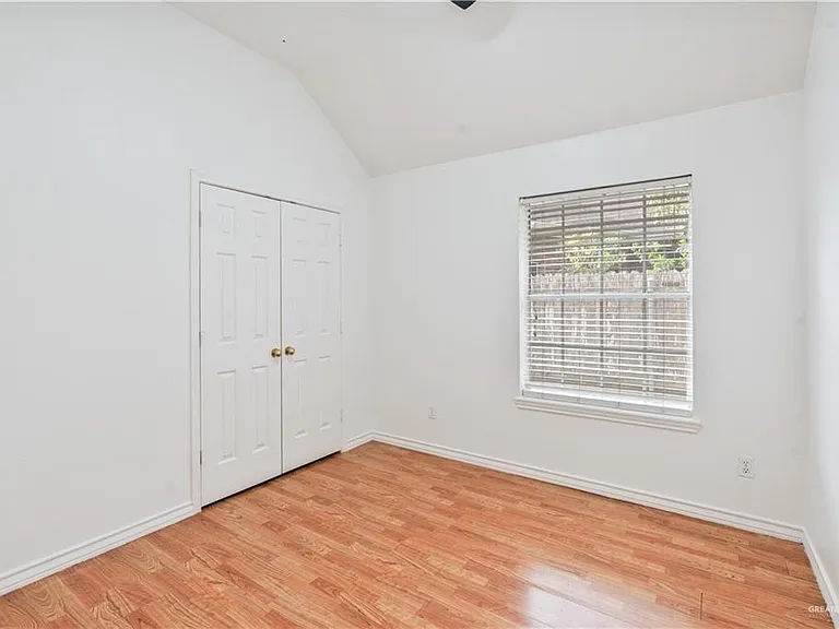 1013 N 47th St — Photo 13